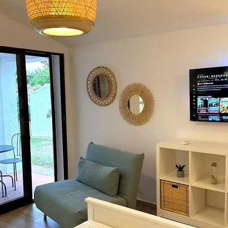 Refugio Junto A Falesia