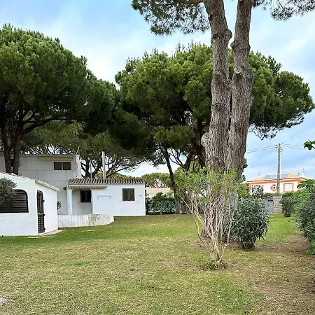 Refúgio Junto à Falésia