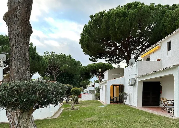 Refugio Junto A Falesia 아파트 *