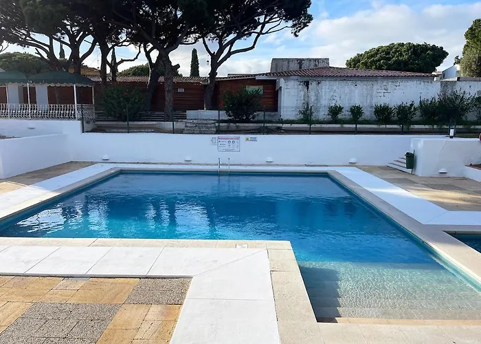 Refugio Junto A Falesia *